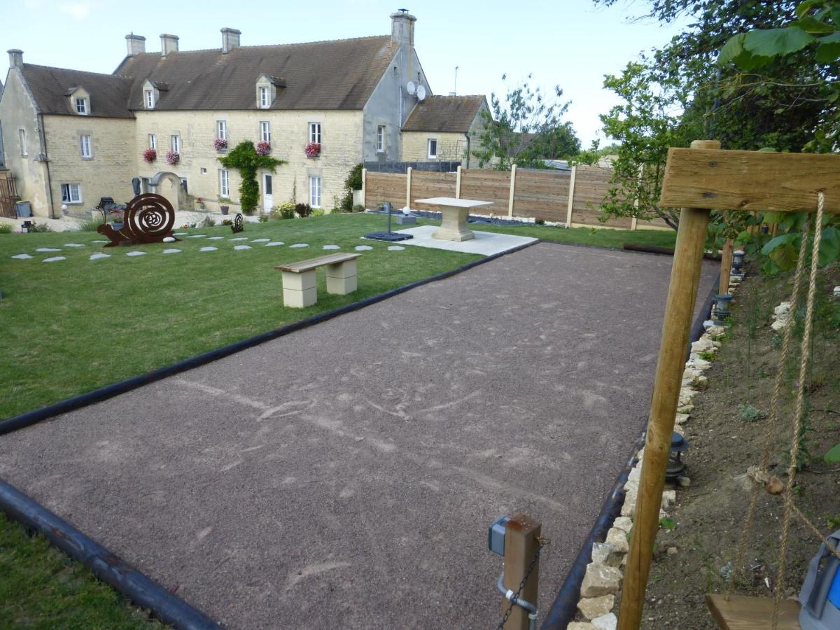 Bed and Breakfast La Charretterie Martragny Esterno foto