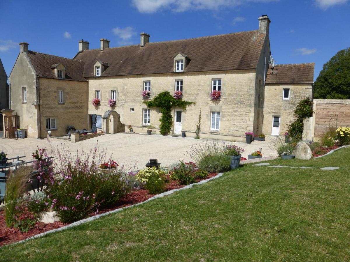 Bed and Breakfast La Charretterie Martragny Esterno foto