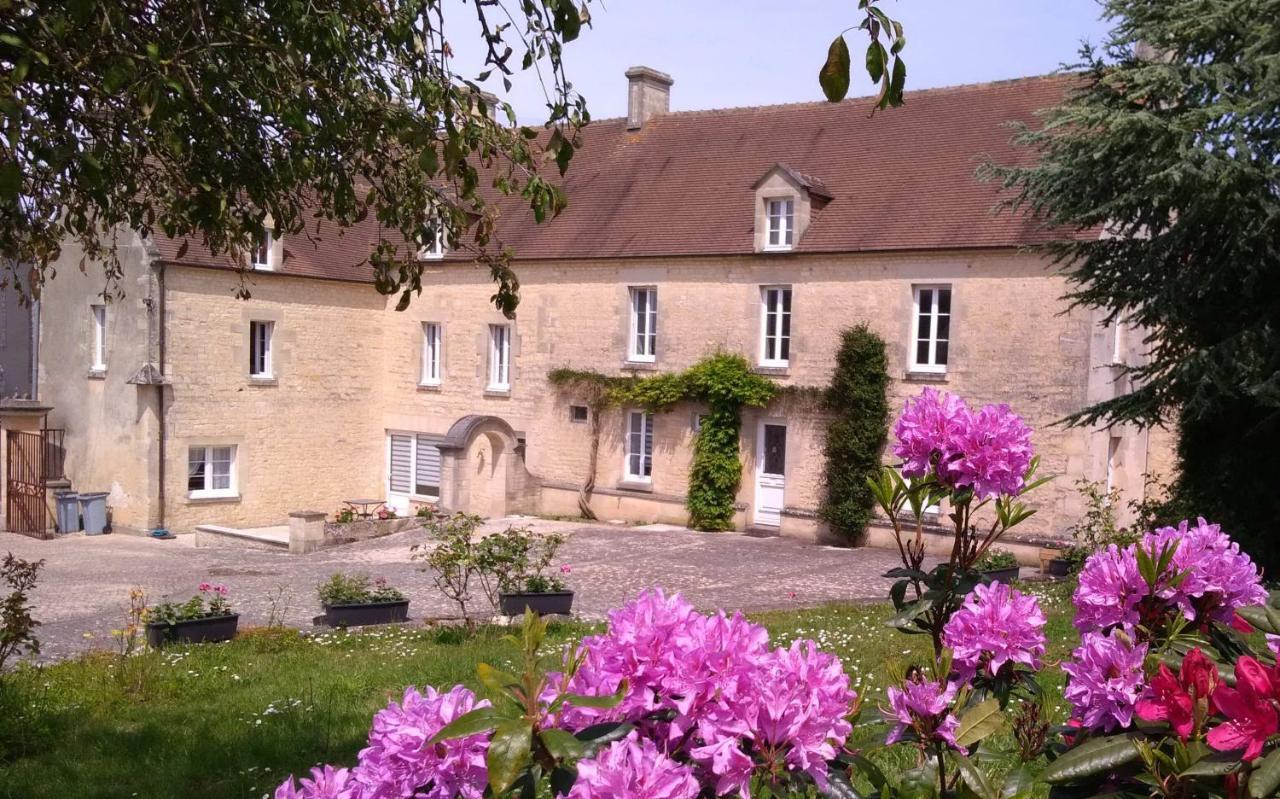 Bed and Breakfast La Charretterie Martragny Esterno foto